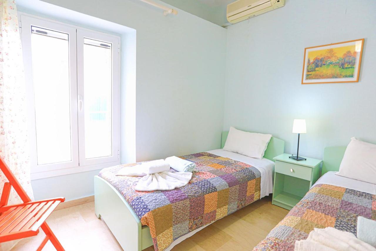 Kaminaki Beachfront Apartments Ниссаки Экстерьер фото