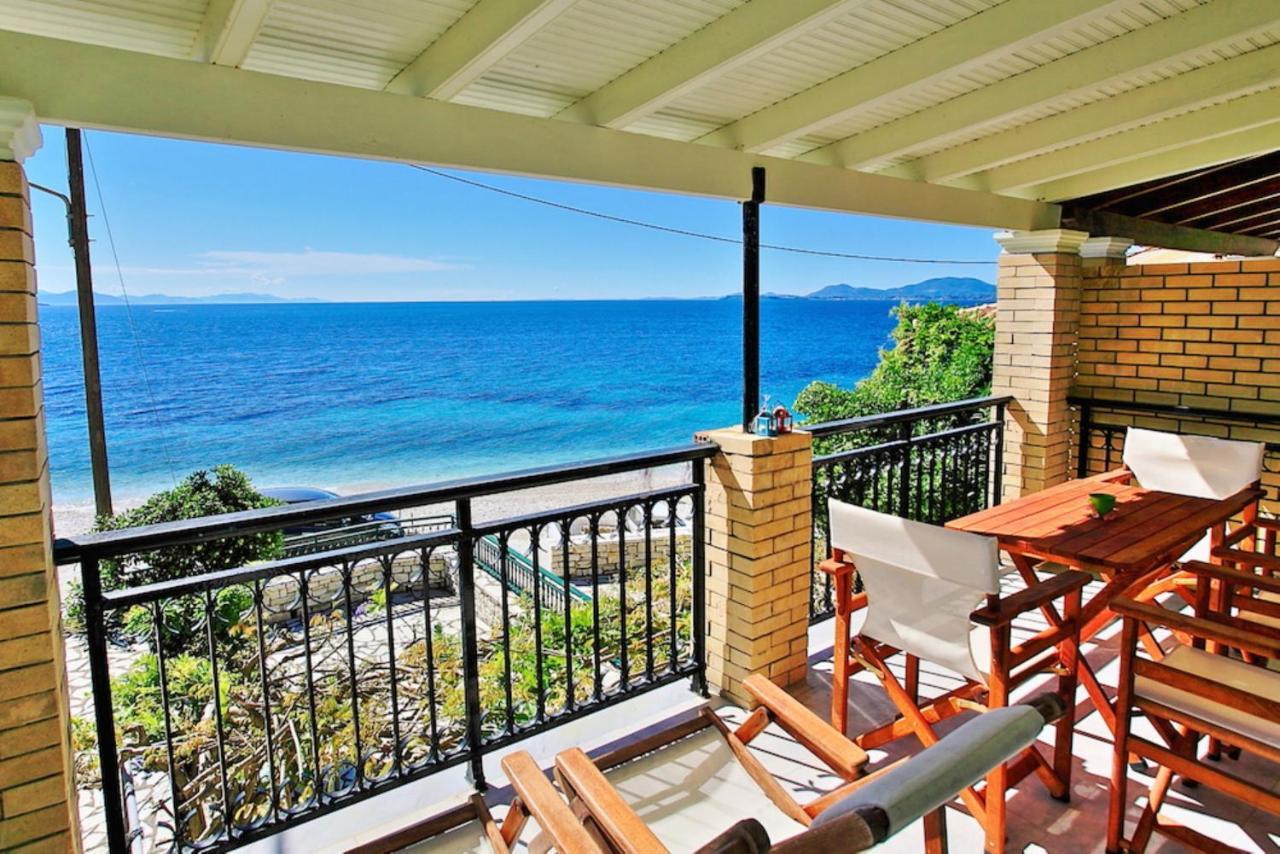Kaminaki Beachfront Apartments Ниссаки Экстерьер фото